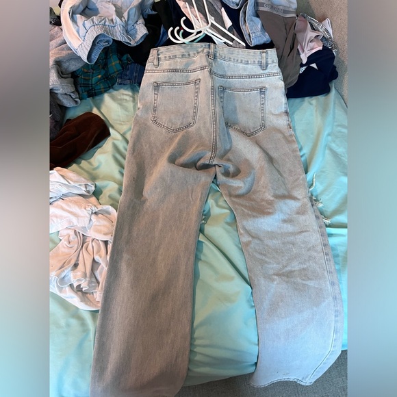 Women’s jeans - Picture 2 of 3